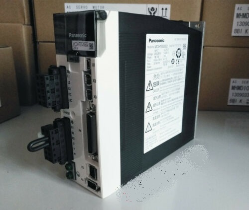 Panasonic сервопривод MCDHT3520E