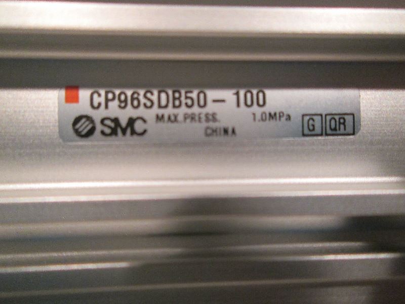 Пневматический цилиндр SMC CP96SDB50-100