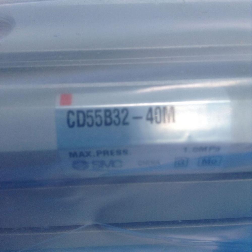 Пневматический цилиндр SMC CD55B32-40M