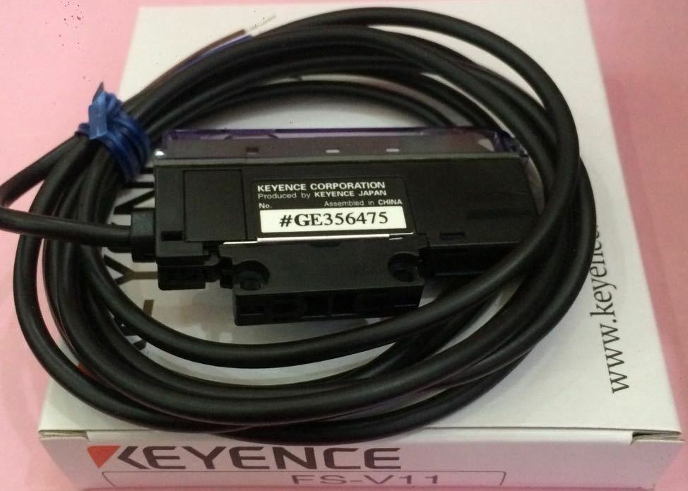 Опто-волоконный датчик FS-V11 KEYENCE