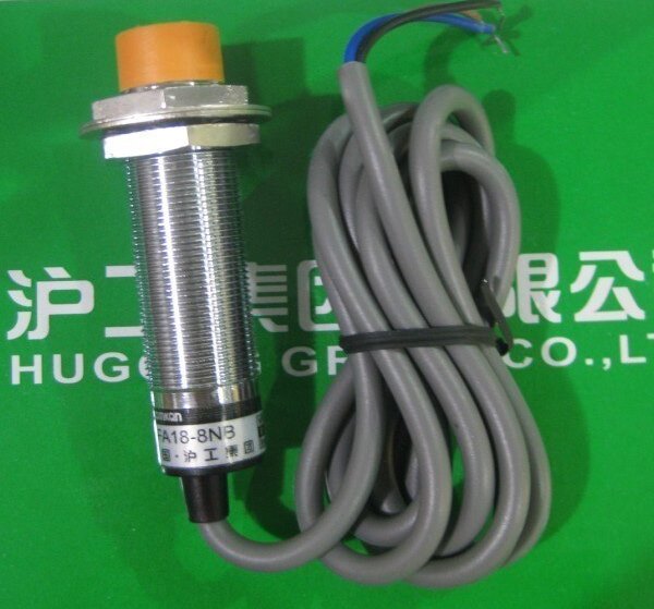 датчик индуктивный FA18-8NB