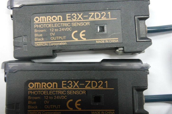 Датчик оптический E3X-ZD21