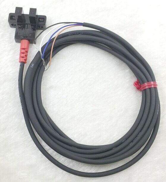 Датчик оптический FC-SPX305 F&C