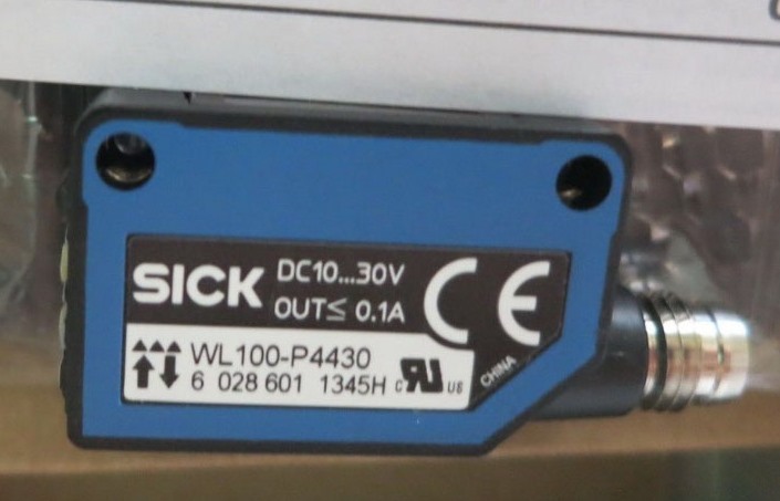 Датчик Sick WL100-P4430