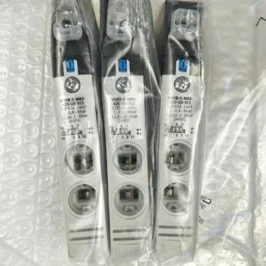 Пневмораспределитель Festo VUVB-S-M42-AZD-QX-1C1