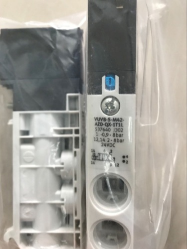 Пневмораспределитель Festo VUVB-S-M42-AZD-QX-1T1L
