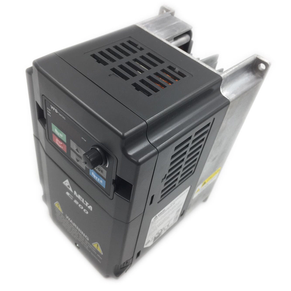 Частотный преобразователь Delta VFD022CP43A-21