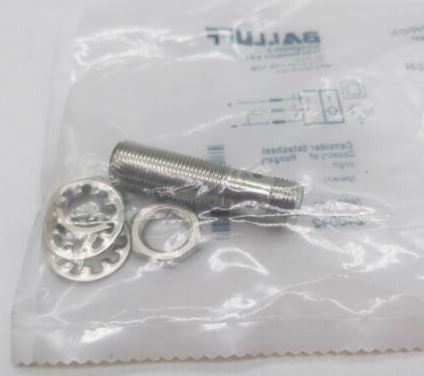 Balluff Bes 516-325-G-E5-C-S4