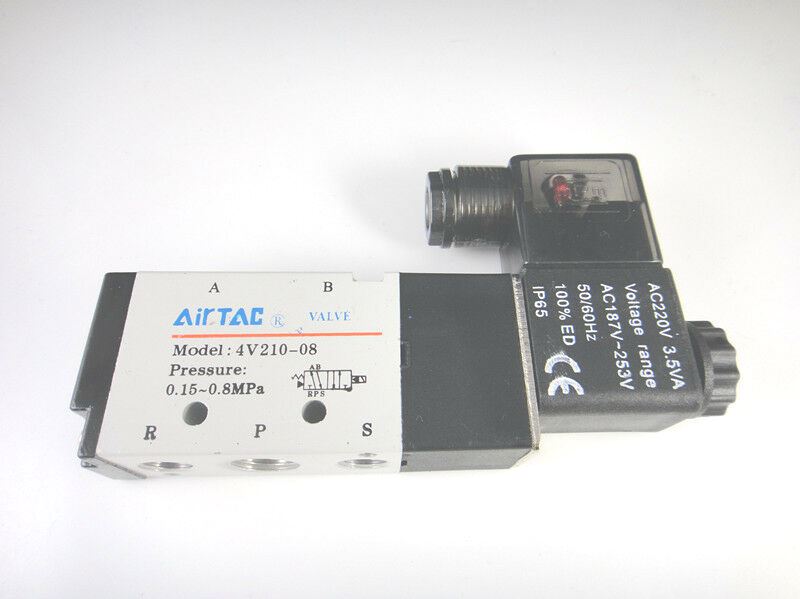 Пневмоцилиндр 4V210-08 220V