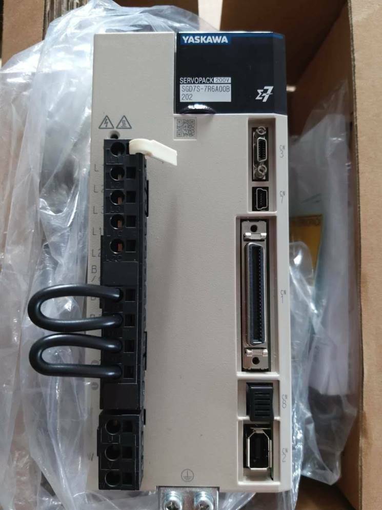 Yaskawa SGD7S-7R6A00B202